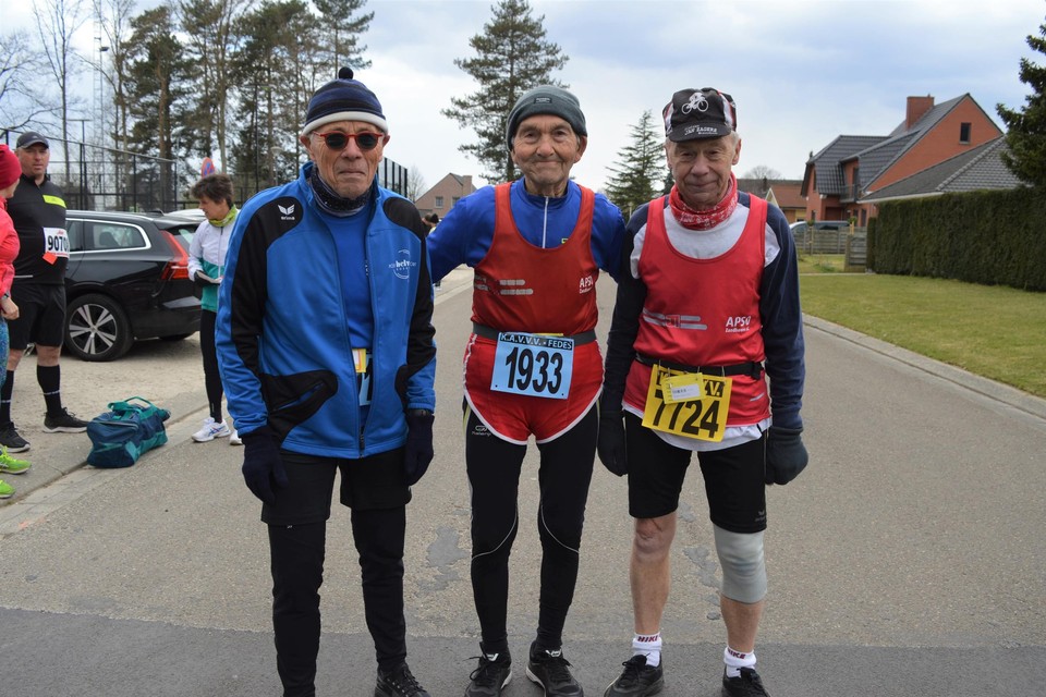 Rappe rakkers Louis De Clerck (83), Frans Moorkens (89) en Roland Barrat (80) waren de oudste deelnemers aan de Kastelenloop in Zandhoven. Ze deden niet meer de tien kilometer maar de vijf kilometer. 