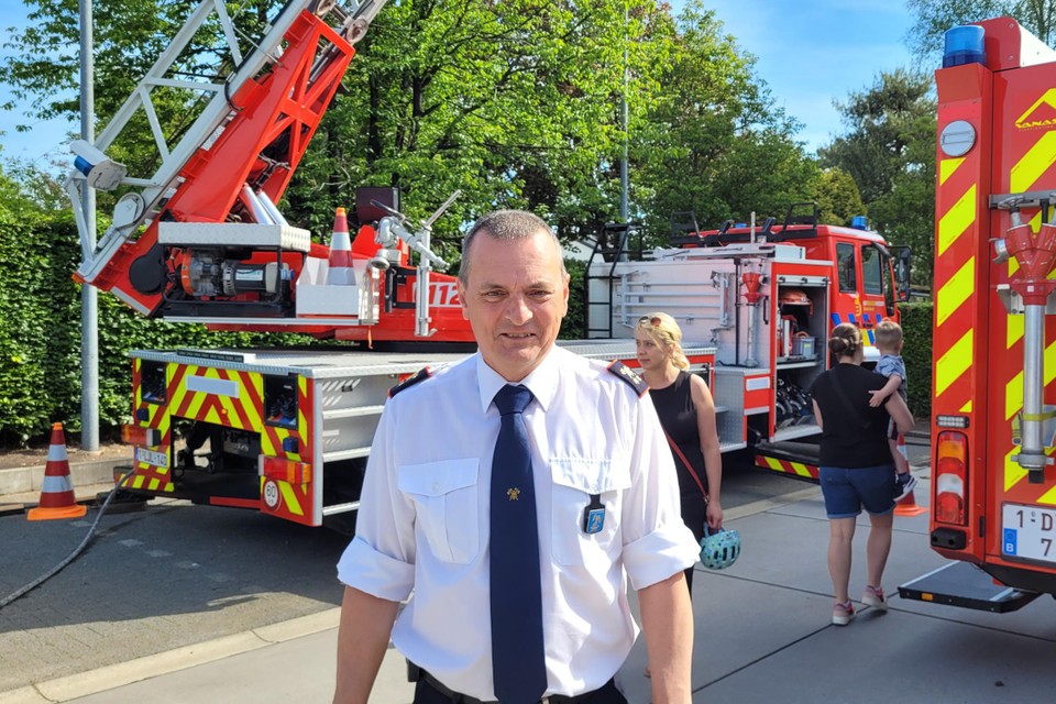 Luitenant Wim Smet verwelkomde zo’n vijfhonderd bezoekers op de opendeurdag van brandweer Sint-Job..
