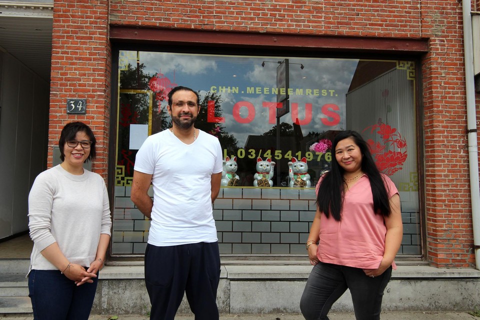 Bibi, Rachid en Lin Sze zijn terug met de familiezaak.