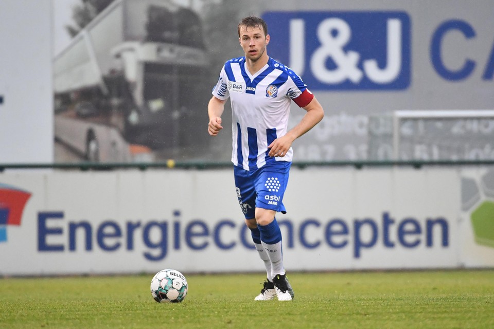 Verdediger Sven Joosten was het nog maar zijn tweede goal van het seizoen: “Eerlijk gezegd, de keeper zag er niet zo best uit.”
