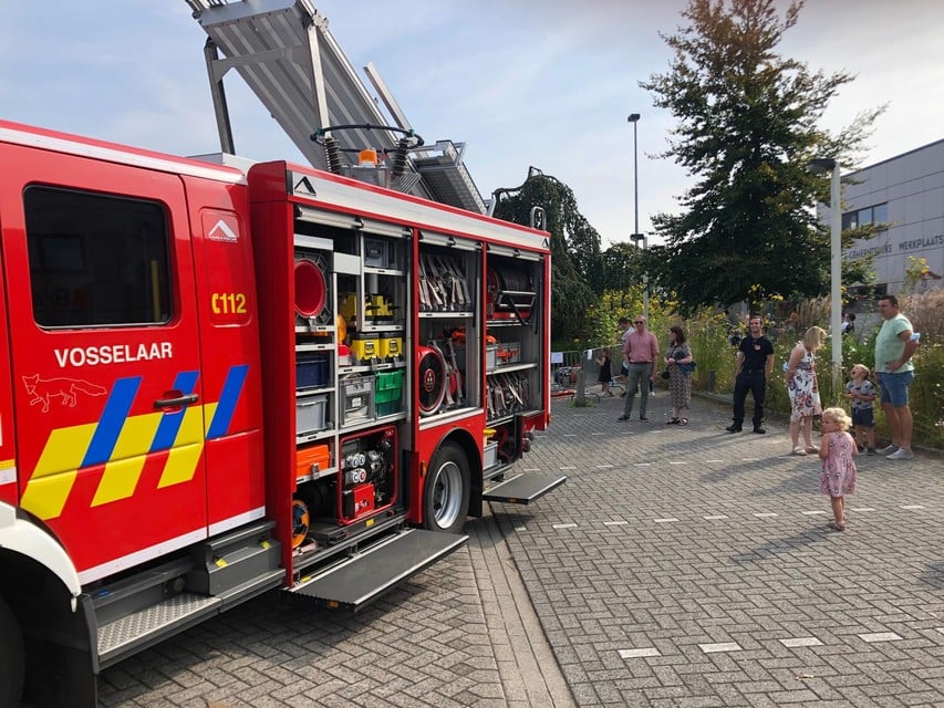 Een brandweerwagen van de brandweer in Vosselaar staat in de kijker.