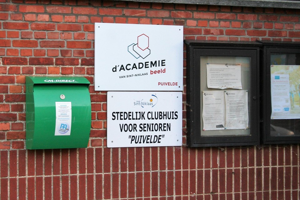 Puivelde heeft een CM-brievenbus (Sint-Niklaas) van Antwerpen