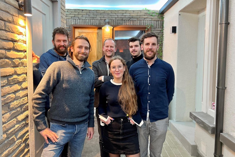 Het team van De Gouden Kooi in de nieuwste escape experience ‘De Wraak van Han’. 