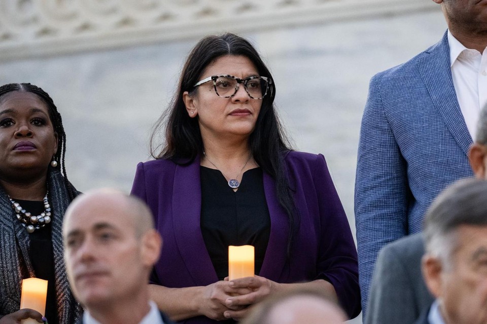 Rashida Tlaib, dinsdag op een wake voor het Congres ter herdenking van de slachtoffers van de Hamas-aanval op Israël, exact een maand geleden.