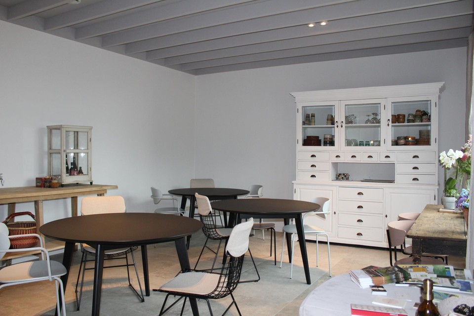 De ontbijtruimte van B&B Cire.