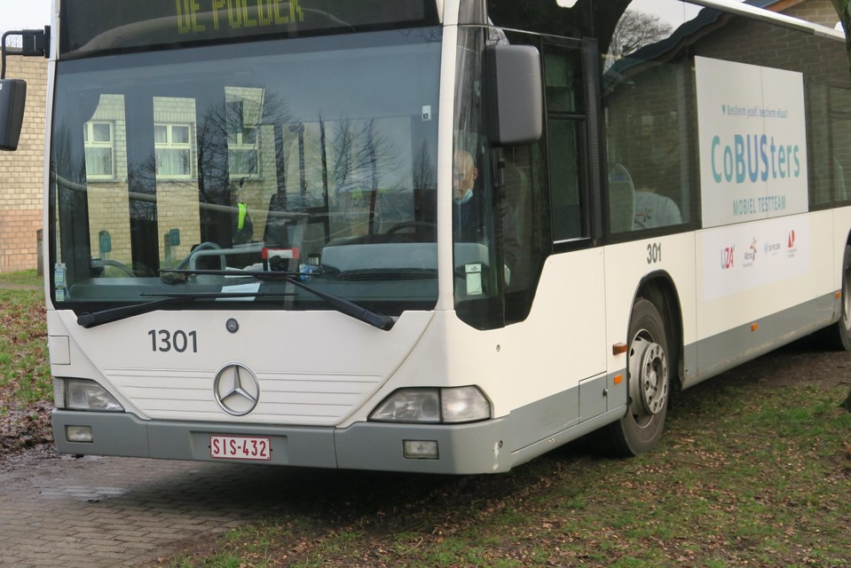 De testbus van het UZA parkeert zaterdag aan het Brieleke.