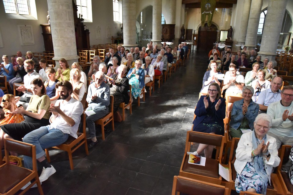 Applause for the organist.