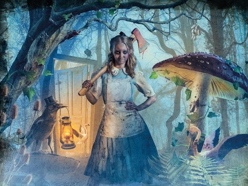 Alice in Horrorland is een huiveringwekkende versie van het sprookje Alice in Wonderland in Bobbejaanland. 