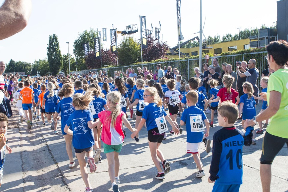 Geen traditionele Stratenloop zoals in juni 2019, maar wel een natuurloop op De Merel.