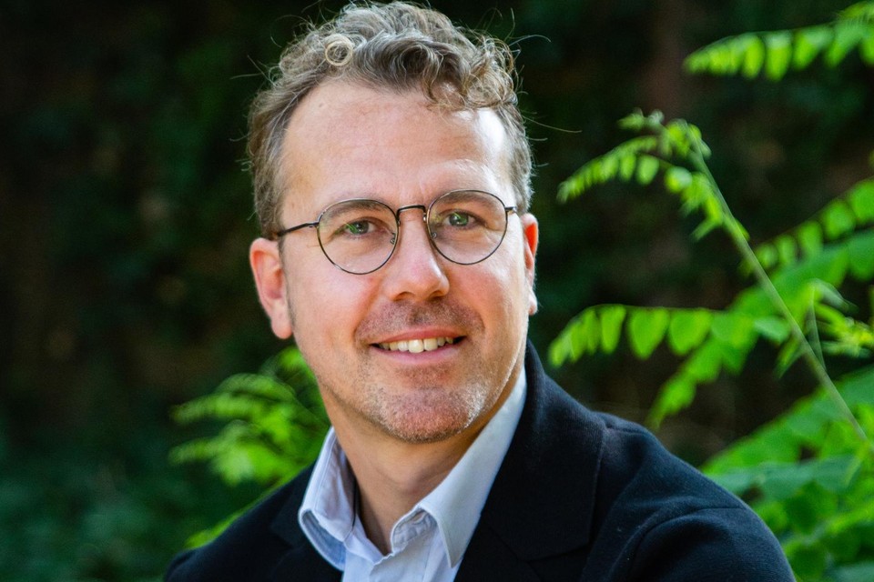 Anthony Vanoverschelde (Groen) stapt na twee jaar uit de actieve politiek. Hij gaat aan de slag als regiomanager bij Igemo.