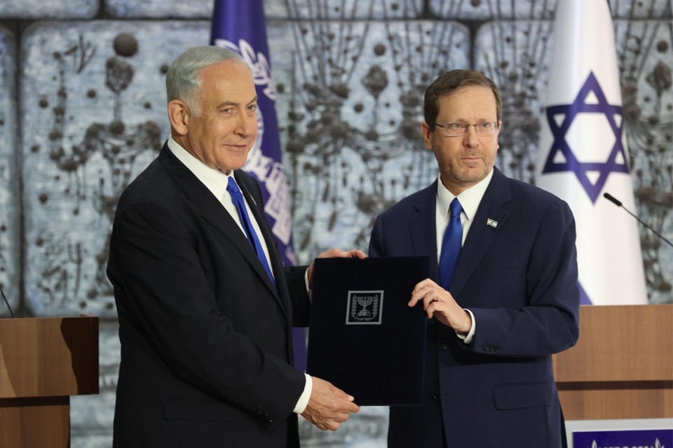 Netanyahu en president Herzog bij zijn aanstelling als premier in november 2022.