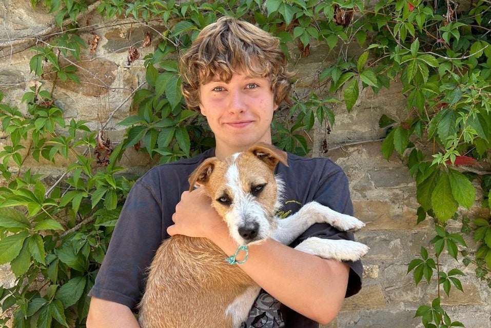 Finn is met zijn 15 jaar de jongste deelnemer aan de Dodentocht.