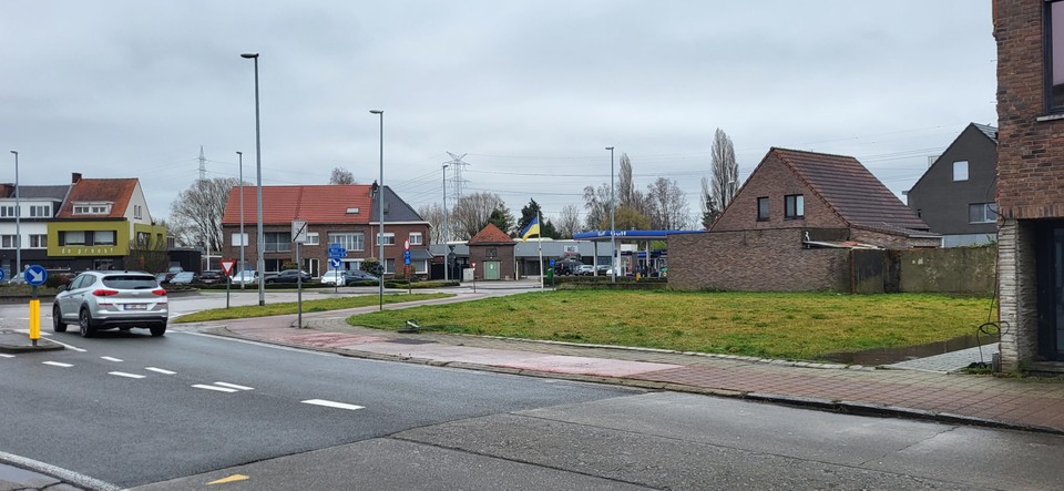 Een ruimer zicht op (een deel van) het perceel.