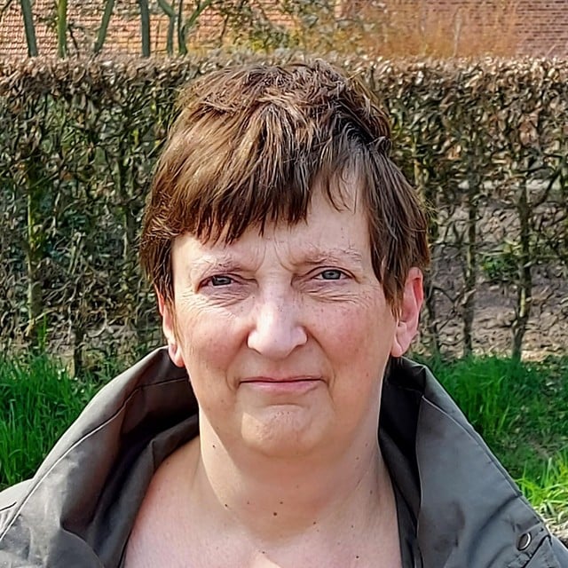 Buurvrouw Chris Nuyts (55): “De onderzoekers zijn hoopvol dat de gevonden botresten inderdaad afkomstig zijn van piloot Eugene Shauvin.”