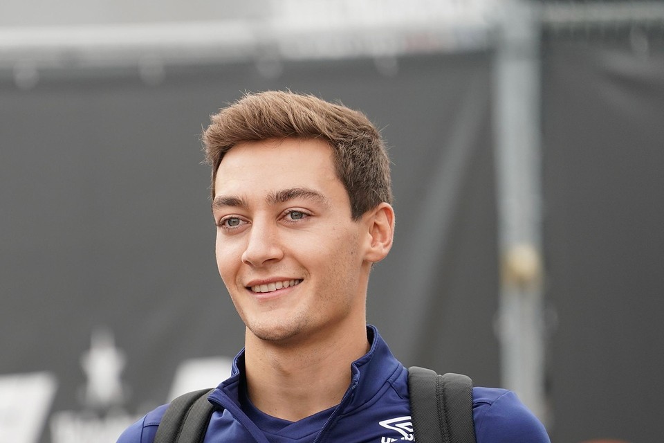 George Russell rijdt volgend seizoen voor Mercedes.