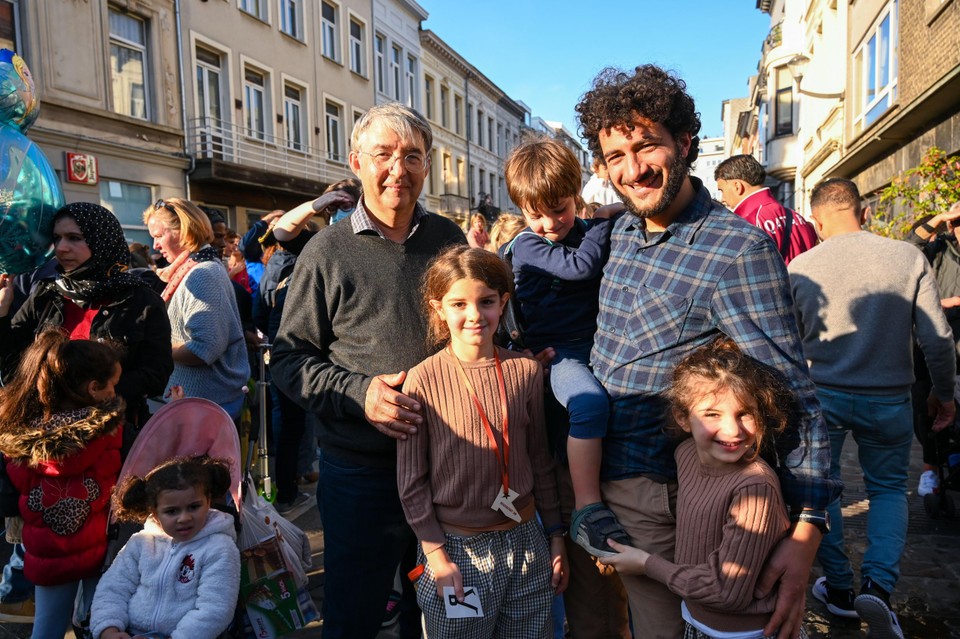 Ibrahim Belkadi, zijn kindjes Noah, Sophia en Noor en schoonvader Jef De Meyer genoten met volle teugen van het spektakel.