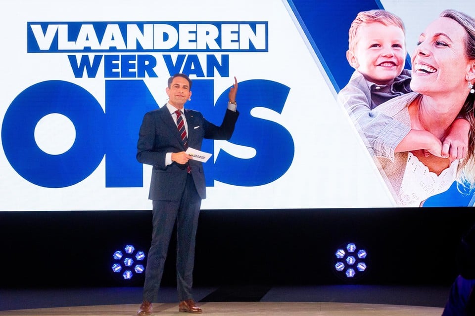 Voorzitter Tom Van Grieken bij de lancering van de campagne Vlaams Belang.
