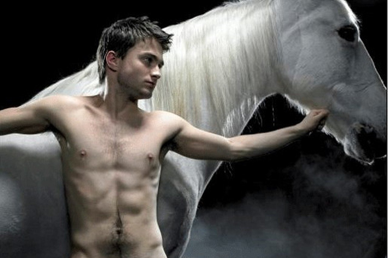David Radcliffe Equus Naked Maligayang Pagdating Translation