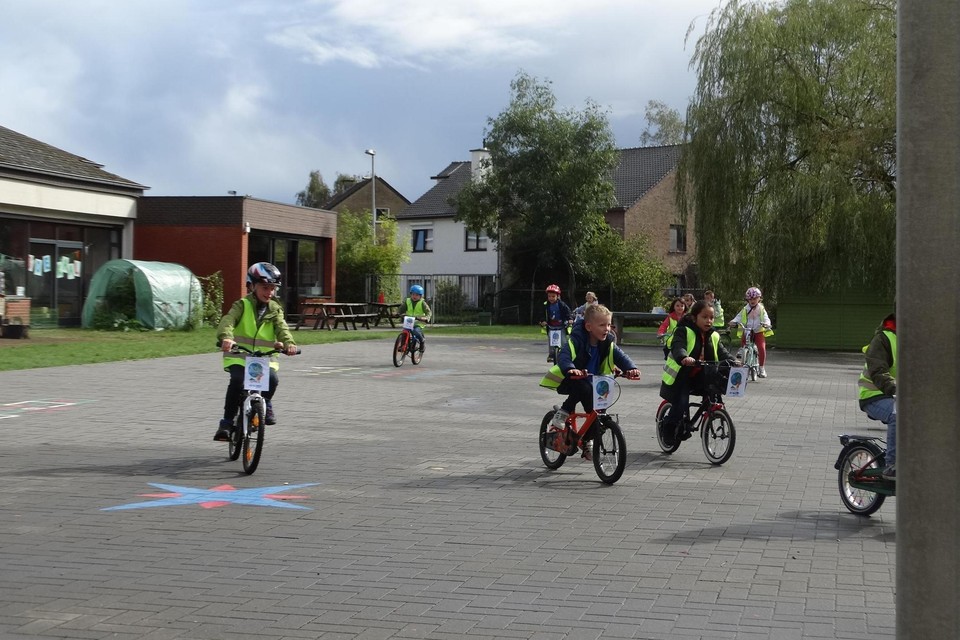 Tijdens de Strapdag stond de fiets centraal in GBS Het Kompas. 