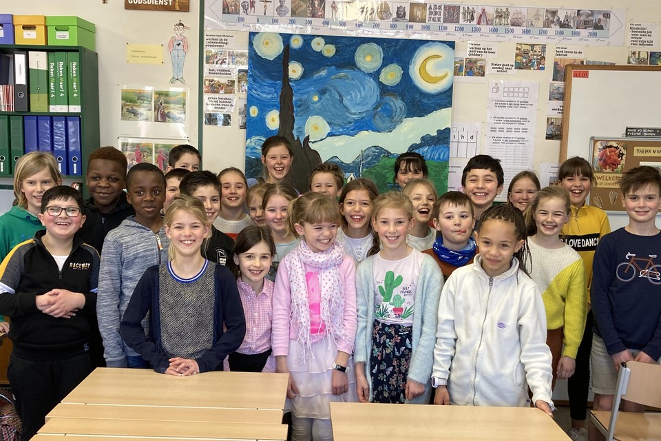 De leerlingen van het vierde leerjaar van vrije basisschool Triangel in Wuustwezel schilderden van Vincent Van Gogh, een streekgenoot.