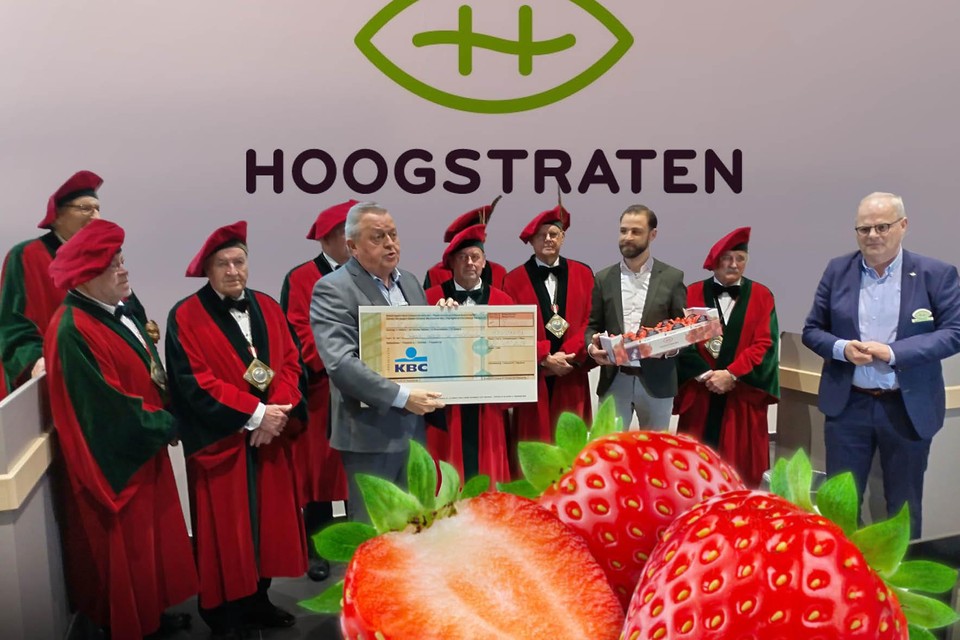 Voorzitter Piet Vanthemsche van de Federatie van Belgische Voedselbanken mocht een cheque van 8.000 euro in ontvangst nemen.