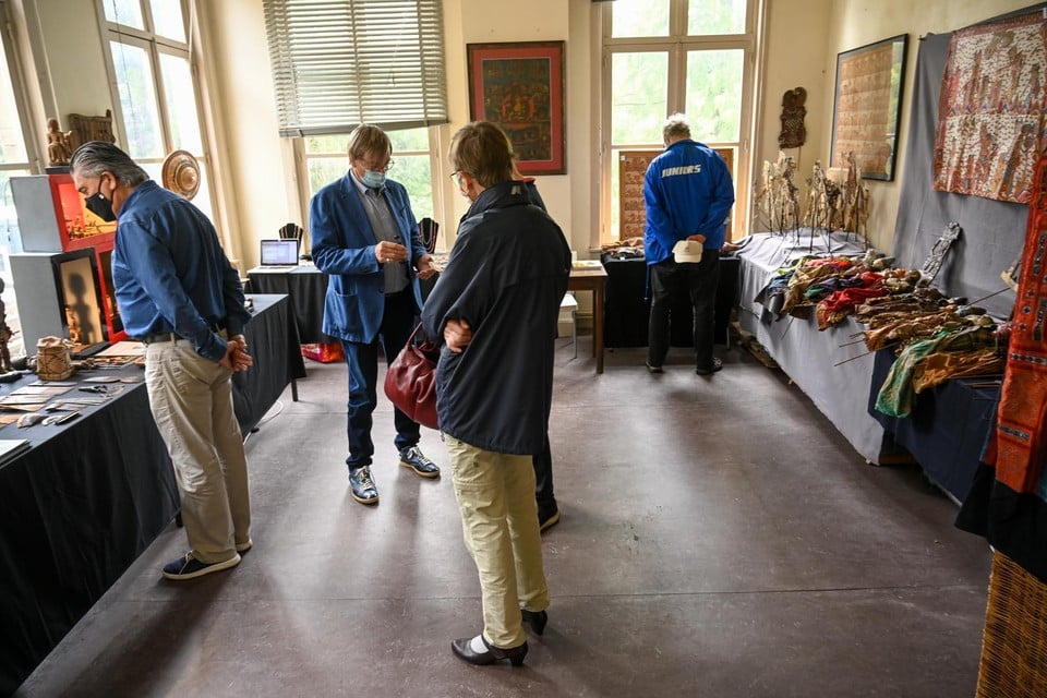 Veel volk op de etnografische beurs in Wilrijk