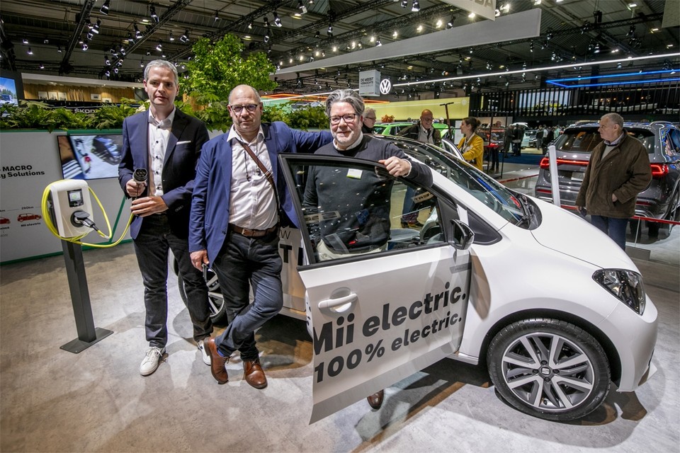 Bij de Seat Mii krijgt u de laadpaal cadeau.