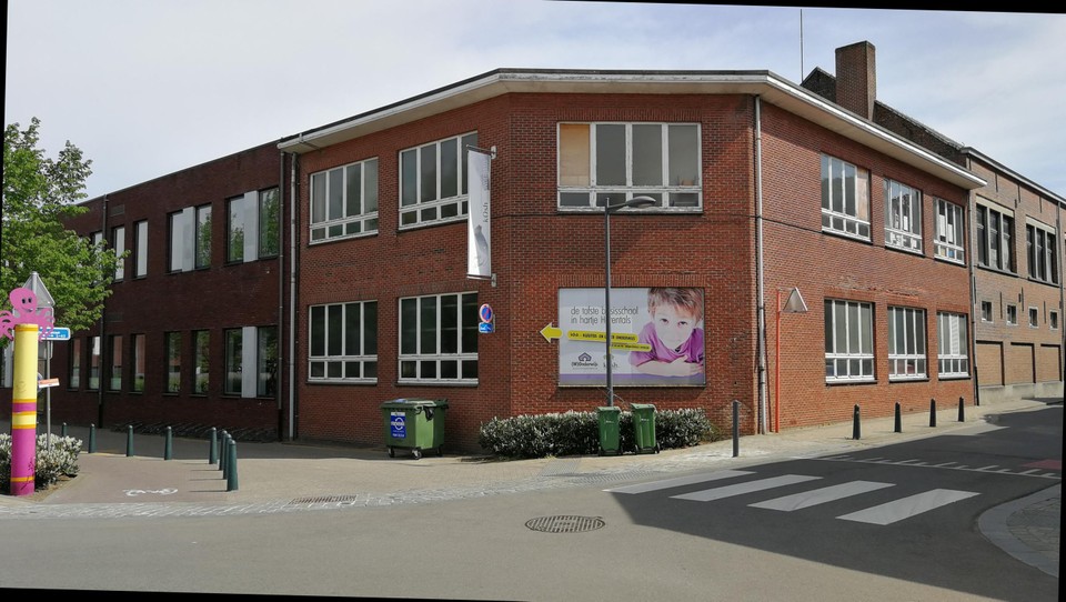 Zoek de zeven verschillen: zo zag de hoek van (W)Onderwijs in de Nonnenstraat er tot voor twee jaar geleden nog uit...