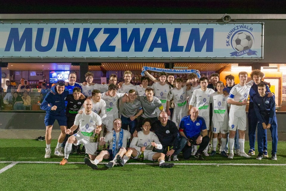 Het was ook feest bij de B-ploeg van KSK Munkzwalm.