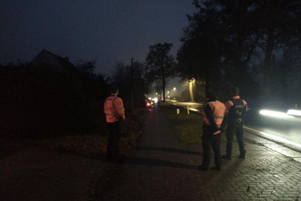 De lokale politie Noorderkempen controleerde maandagochtend 125 scholieren op hun fietsverlichting. 