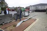 thumbnail: null