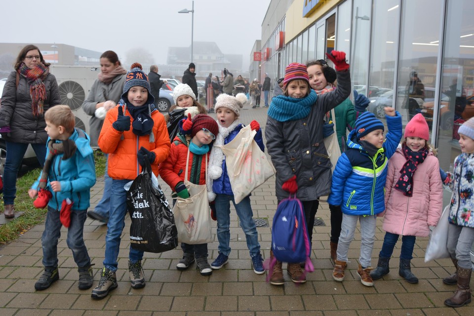 Kinderen zullen dit jaar niet van deur tot deur mogen gaan om nieuwjaarsliedjes te zingen. Als alternatief zet de jeugdraad ‘Radio Nieuwjaarke Zoete’ op poten
