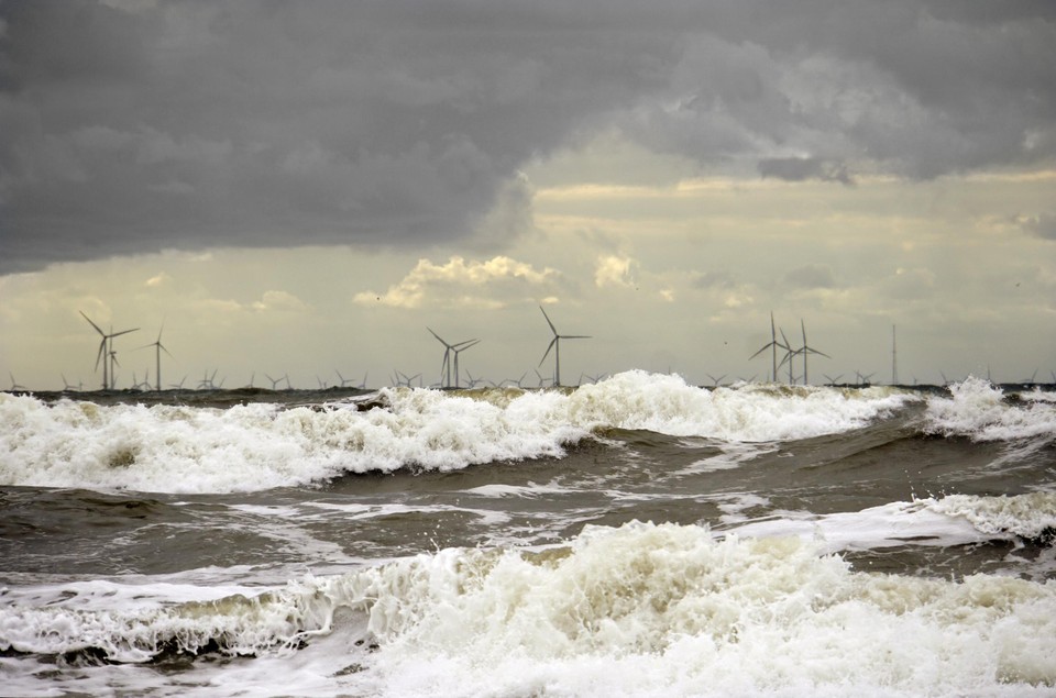 Het bedrijf Smulders maakt onder meer funderingen en transformatiestations van windmolens op zee. 