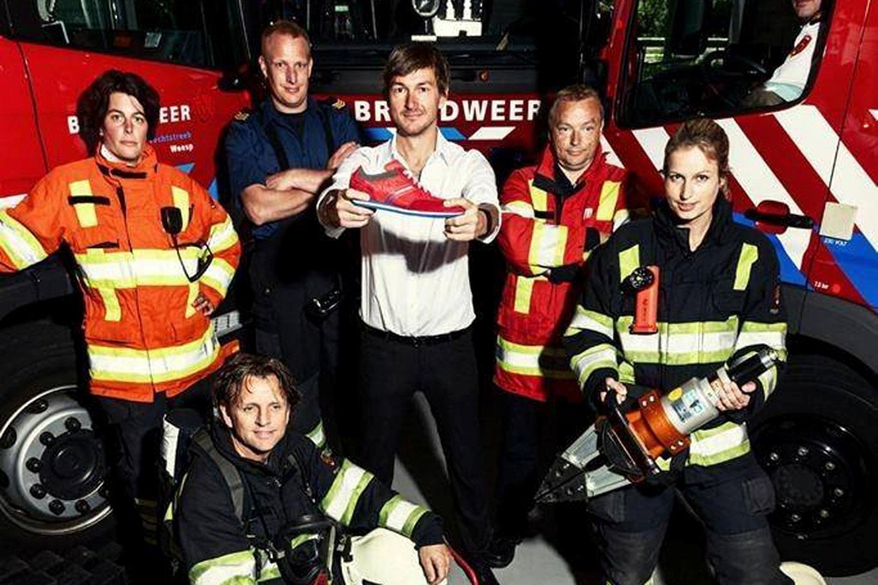 Tentakel stopcontact top Floris van Bommel creëert speciale brandweerschoen | Gazet van Antwerpen  Mobile