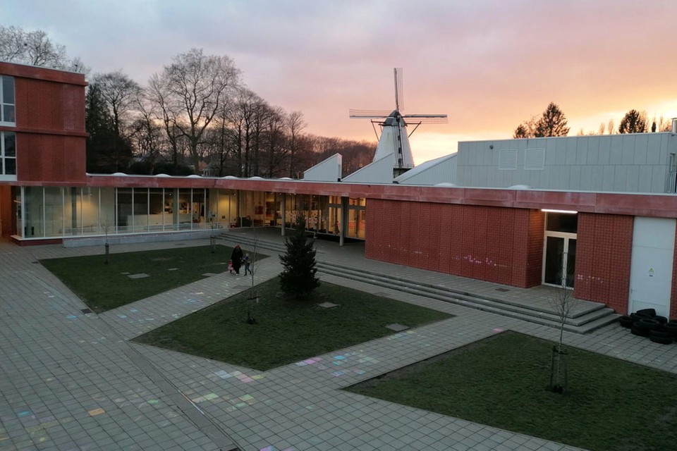 De lessen gaan door in de Jan Frans Willemsschool.
