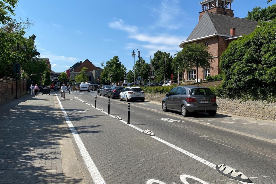 De kasseien ter hoogte van het kruispunt van de Frans Coeckelbergsstraat in Heist-op-den-Berg worden vanaf donderdag 18 mei hersteld.