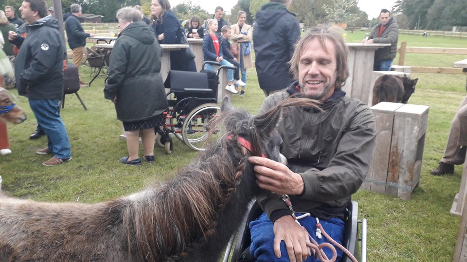 Met zijn revalidatieweide promoot Marc Herremans het revalideren in de buitenlucht.