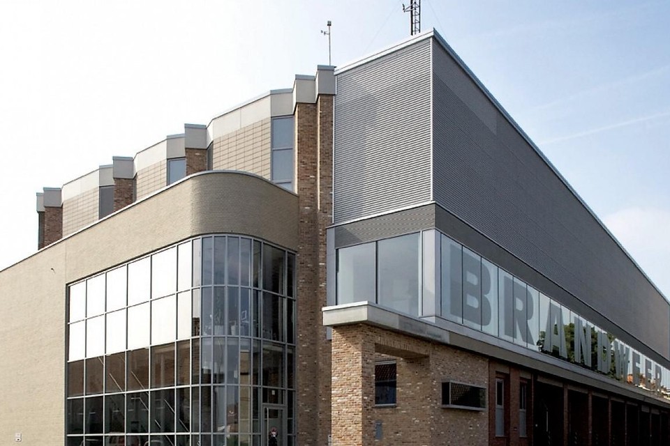 Ook bij de brandweerkazerne kan mogelijk vervuiling zijn ontstaan. De stad wil dat nu laten onderzoeken door OVAM.