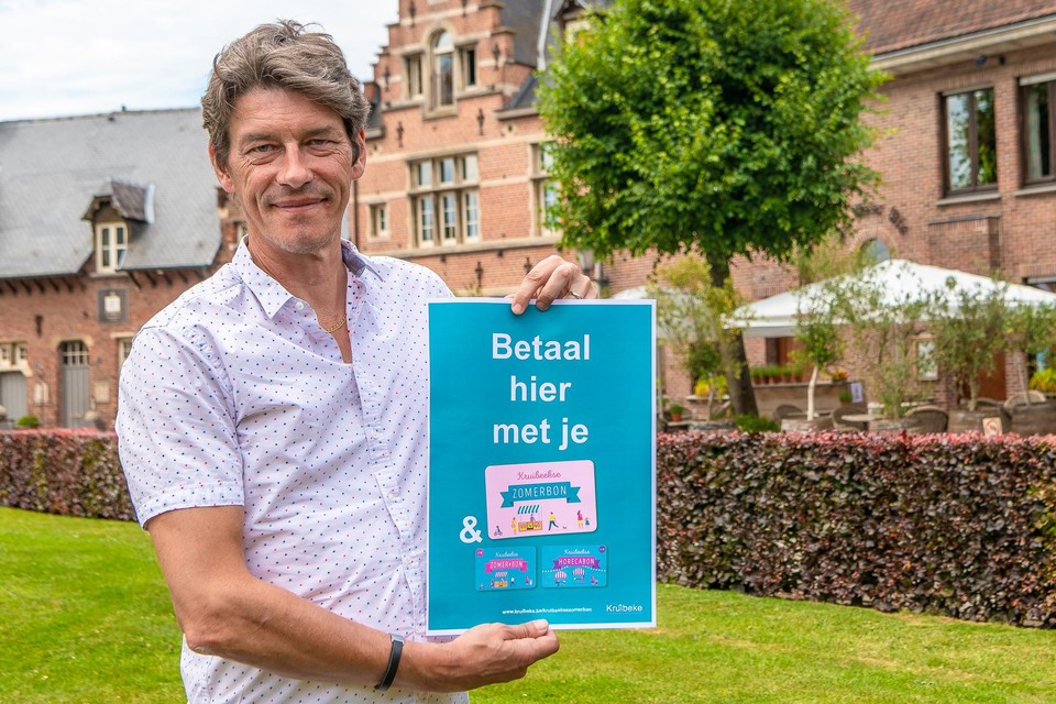 Schepen Smet roept inwoners en ondernemers op om gebruik te maken van de Kruibeekse Geschenkbon.