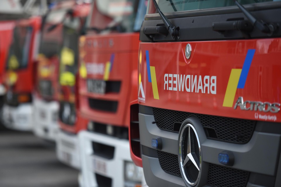 Vrijdagavond rond 23 uur werd er brand gesignaleerd in de Merelstraat in Sint-Katelijne-Waver.