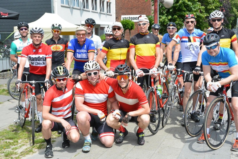 Retrokoers in hartje Heide