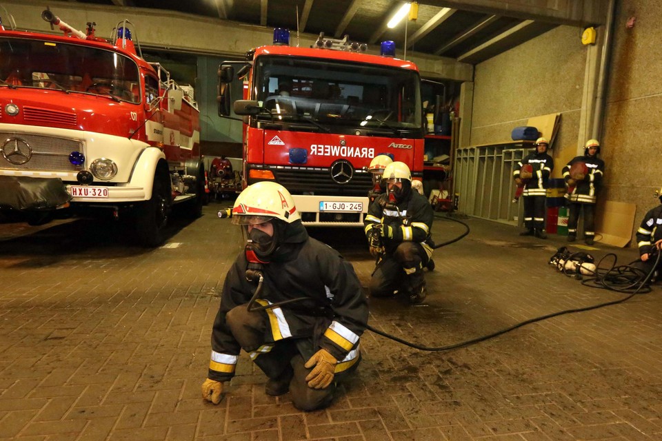 Knap werk van Hulpdienst Brandweer Stabroek.