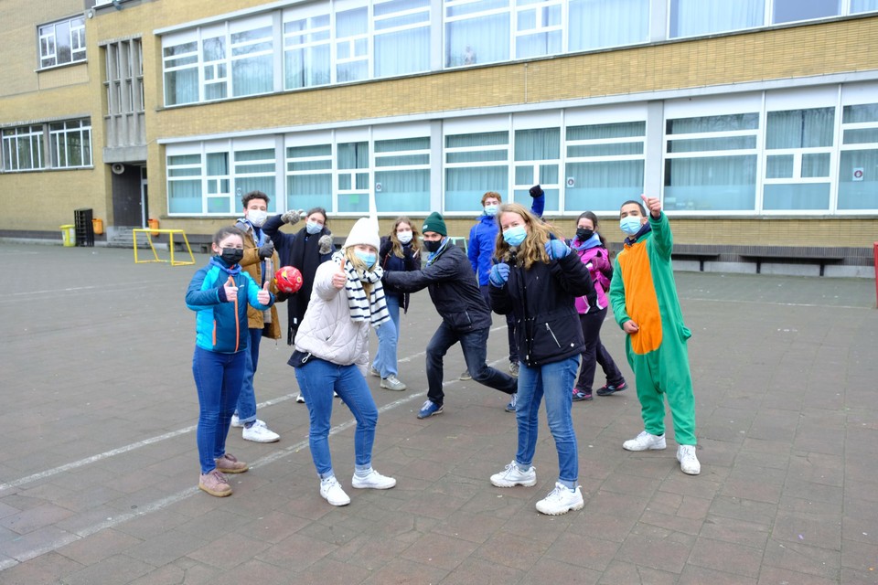 De cursisten in het Sint-Eduardusinstituut.