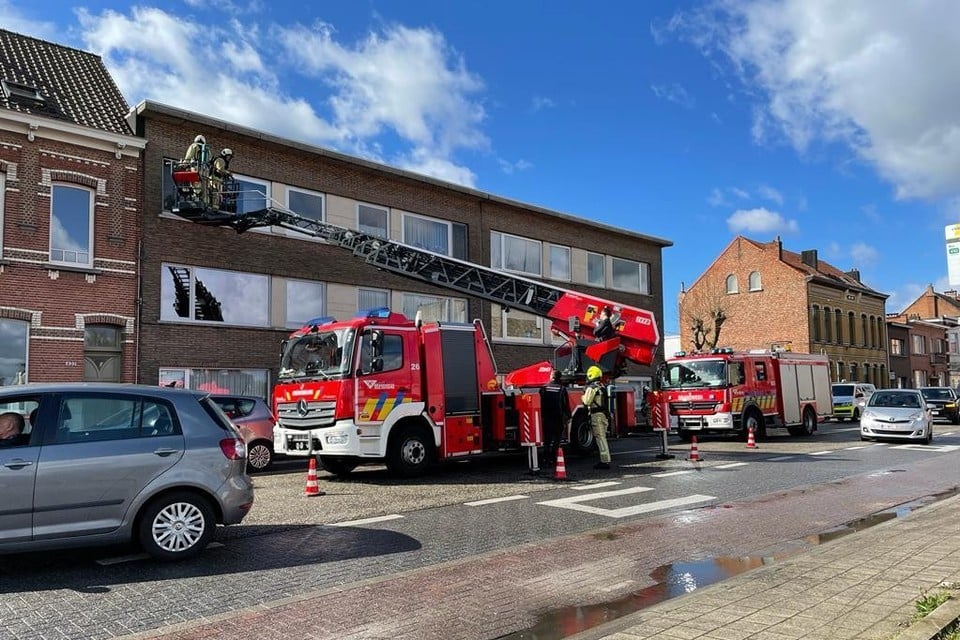De Antwerpse brandweer moest donderdag uitrukken voor een achtergelaten potje op het vuur op de Turnhoutsebaan in Wijnegem. 