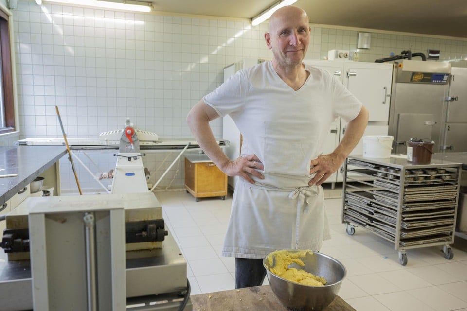 Bakker Guy Van de Vorst is zo gepassioneerd door bakken dat hij op zijn 57ste nog een nieuwe zaak opstart.  