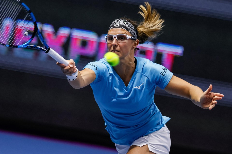 Een vervelende enkelblessure houdt Kirsten Flipkens voorlopig van de tennisbaan. “Ik hoop topfit te geraken tegen Wimbledon.”