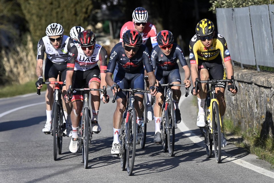 Egan Bernal en Tom Pidock, samen in de Vuelta dit jaar