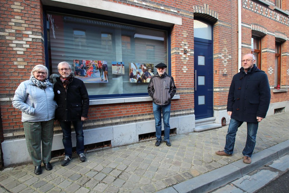 Enkele organisatoren bij werken in Mortselsesteenweg.