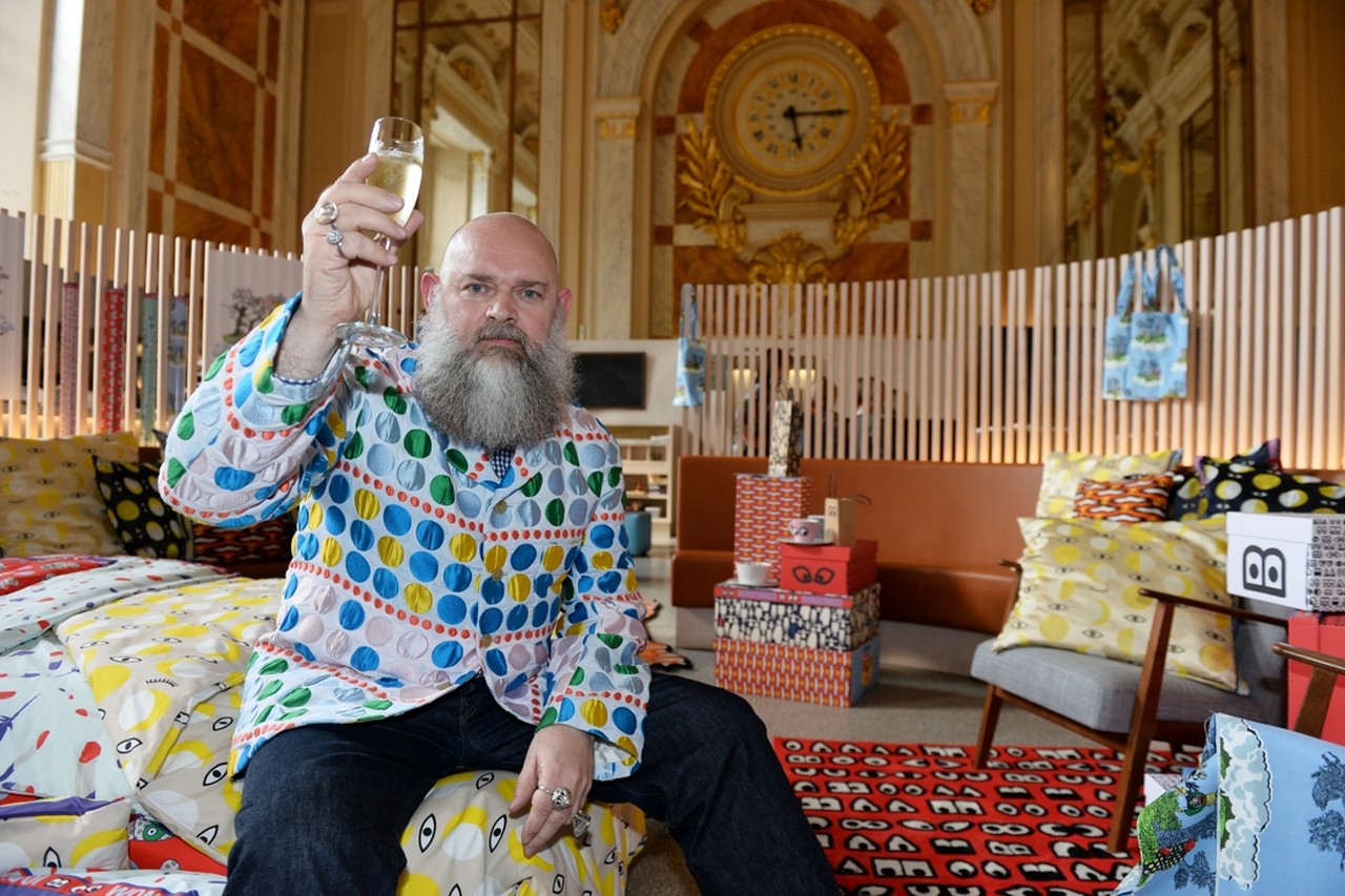 Walter Van Beirendonck stelt Ikea-ontwerpen voor