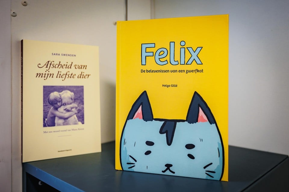 Helga schreef recent het boek ‘Felix, De belevenissen van een zwerfkat’. 